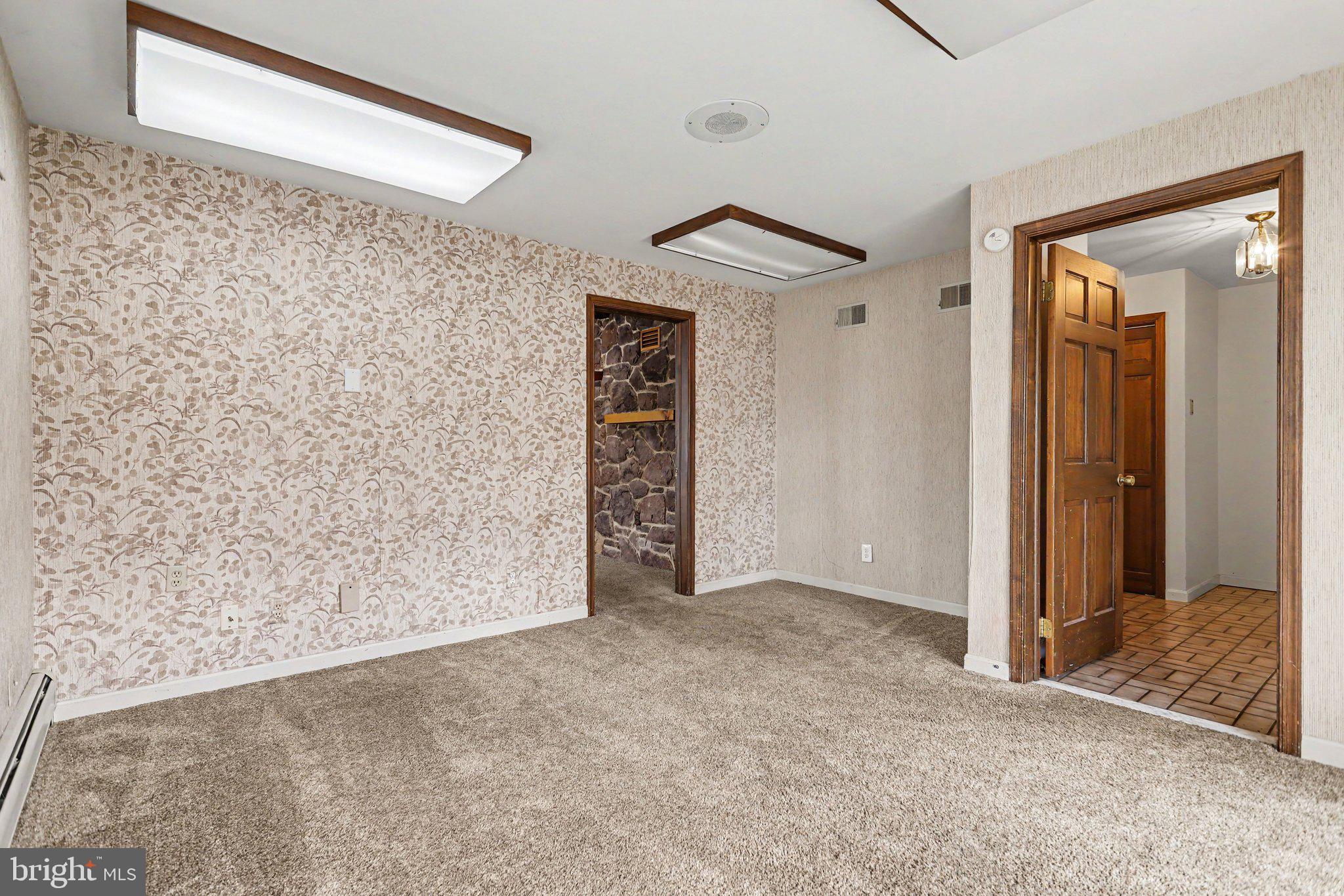 3500 Board Road York, PA 17406 - Photo 7 of 27 Gallery Image 7