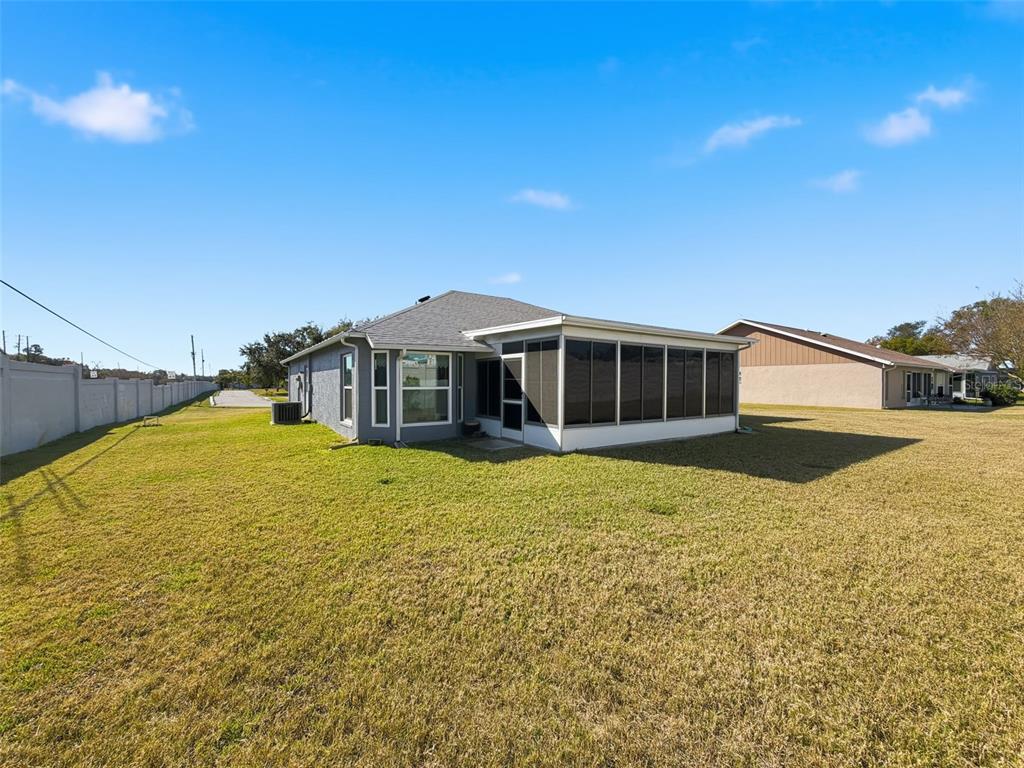 10654 Fallen Leaf Lane Port Richey, FL 34668 - Photo 37 of 41