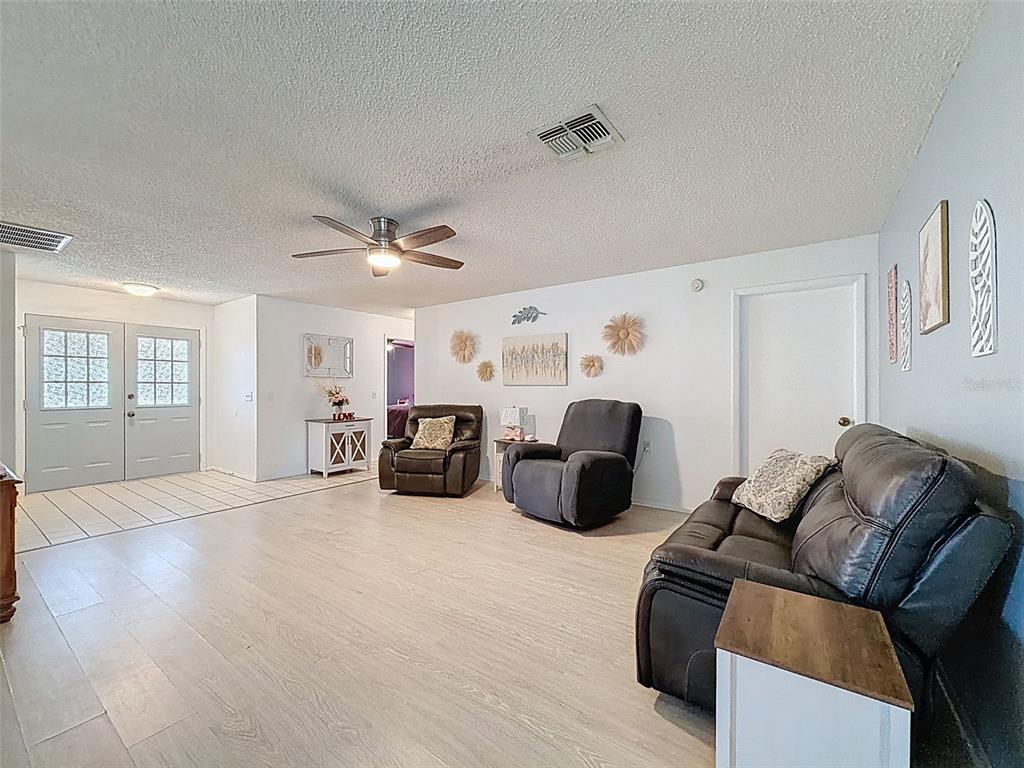 10654 Fallen Leaf Lane Port Richey, FL 34668 - Photo 8 of 41