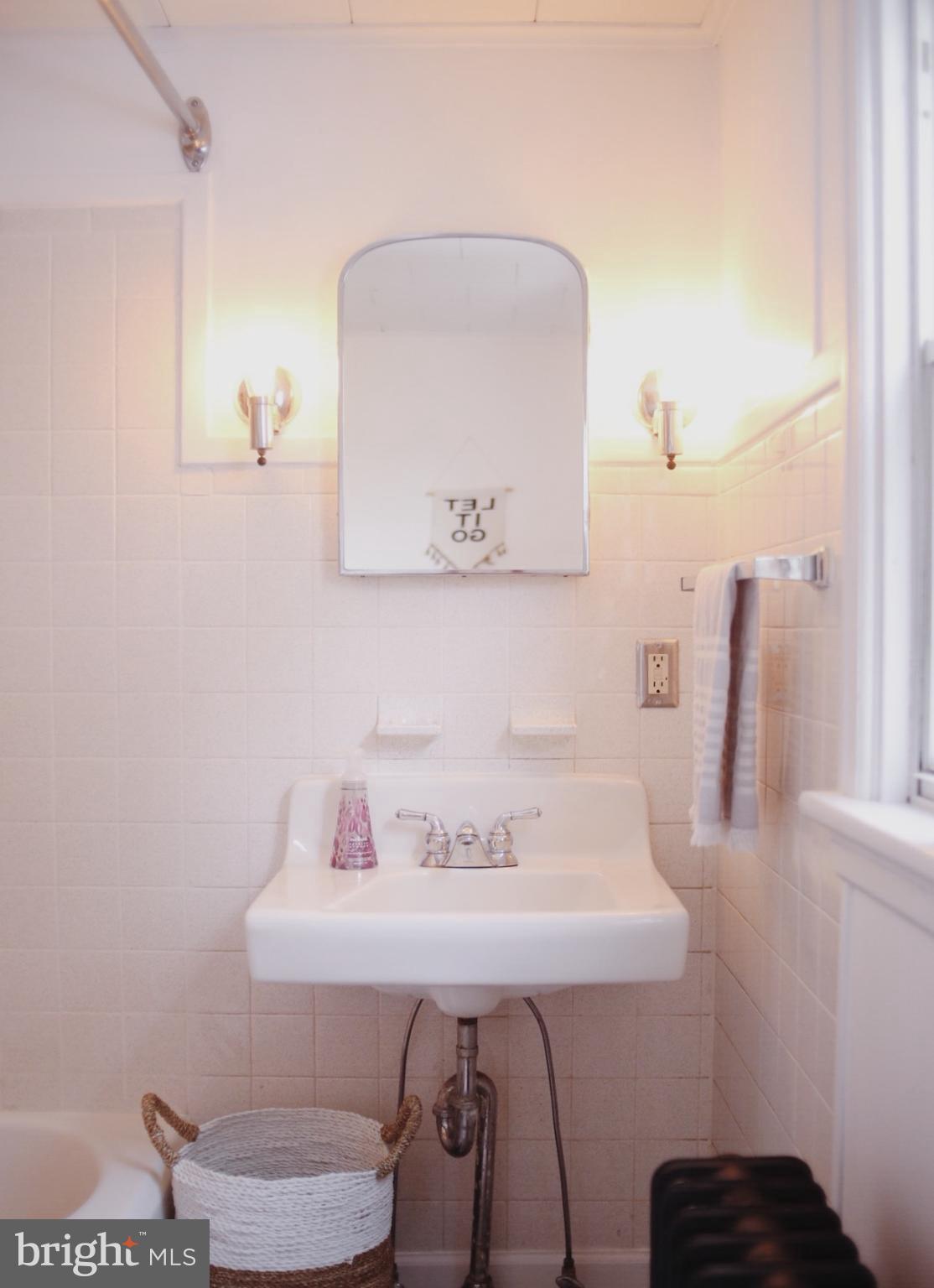 111 Maple Road Harrisburg, PA 17109 - Photo 15 of 25 Gallery Image 15