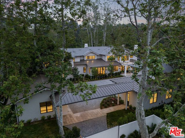 $25,375,000 | 14330 Sunset Boulevard, Pacific Palisades, CA 90272