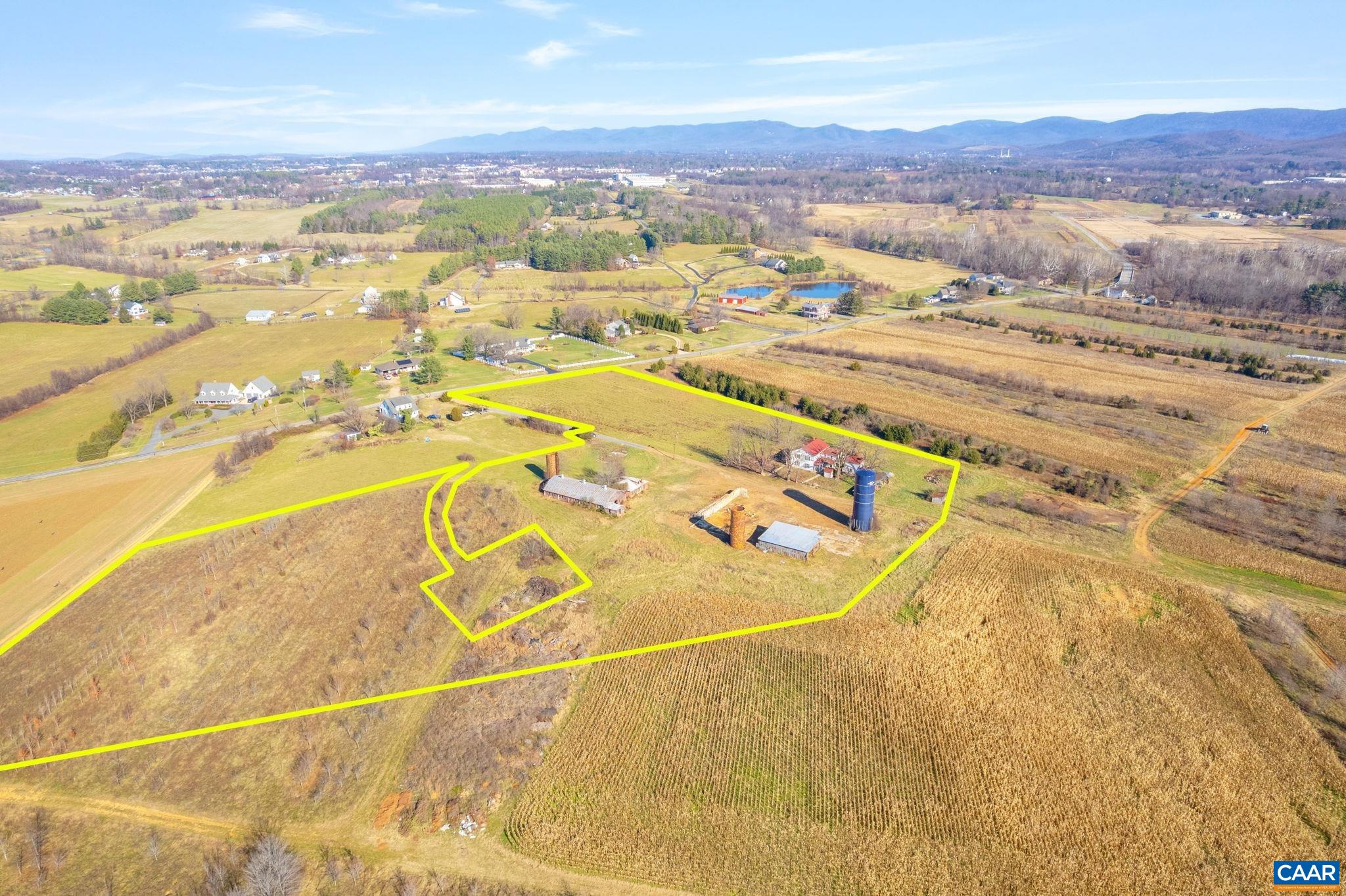 389 Shalom Road Waynesboro, VA 22980 - Photo 21 of 21 a view of an ocean