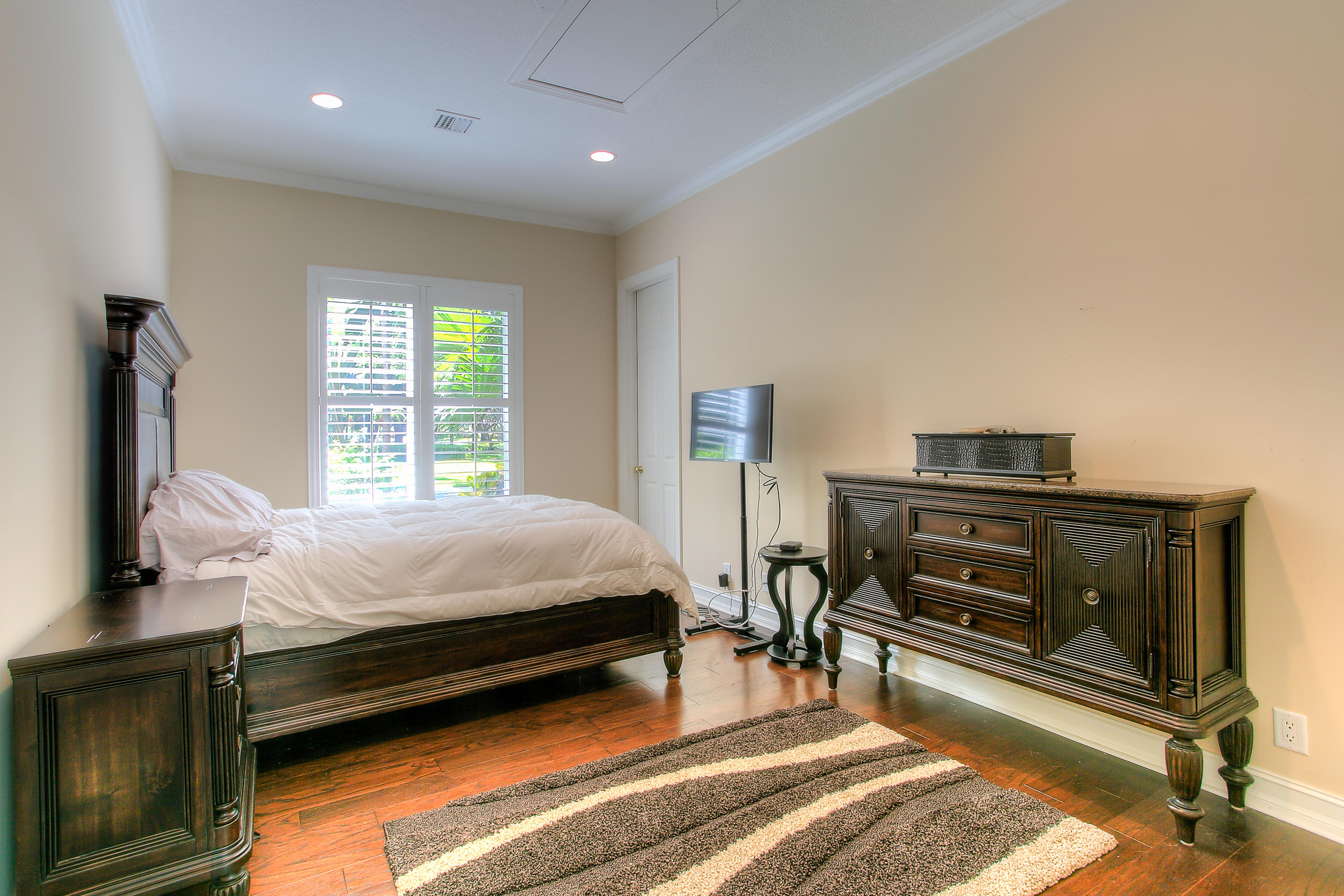 2440 Northwest 24th Court Boca Raton, FL 33431 - Photo 15 of 27 2440 NW 24th Ct-19