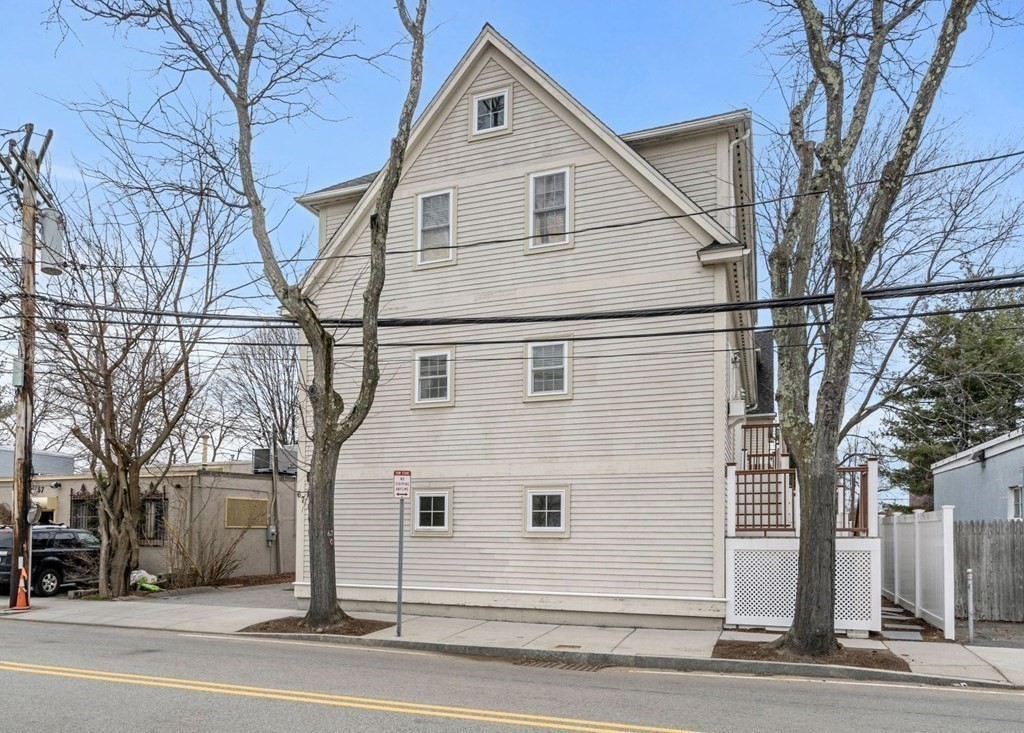67 Bay State Road, Unit 3 Cambridge, MA 02138 - Photo 29 of 33 Gallery Image 29