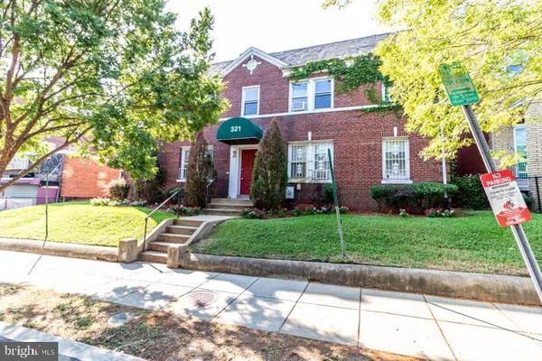 $1,850 | 321 Adams Street Northeast, Washington, DC 20002