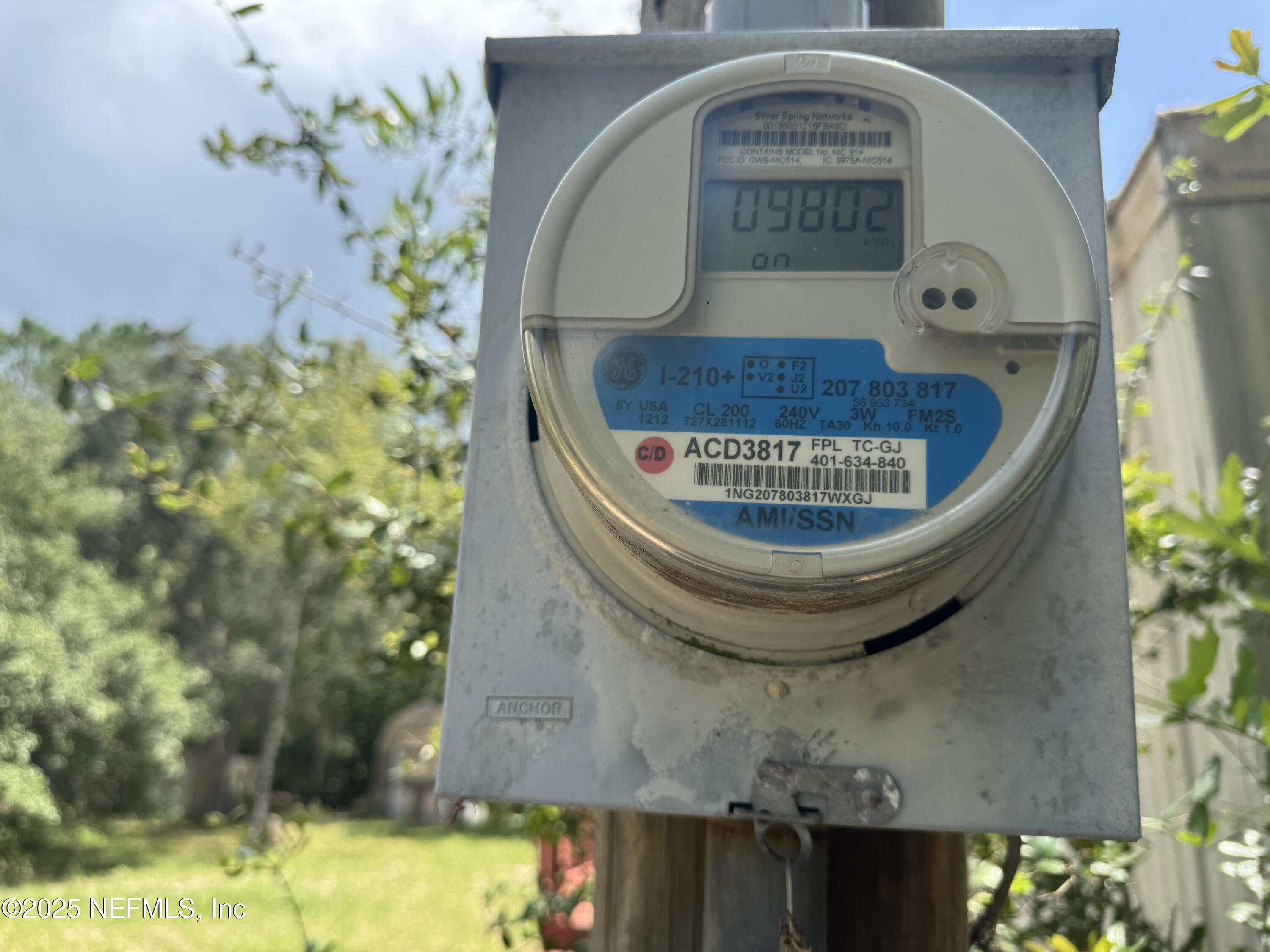 267 Lakeview Court Interlachen, FL 32148 - Photo 2 of 10