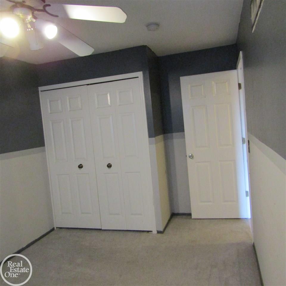 47446 Card Macomb, MI 48044 - Photo 25 of 25 31334826-24.JPG