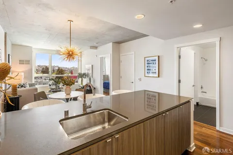 $975,000 | 45 Bartlett Street, Unit 602, San Francisco, CA 94110