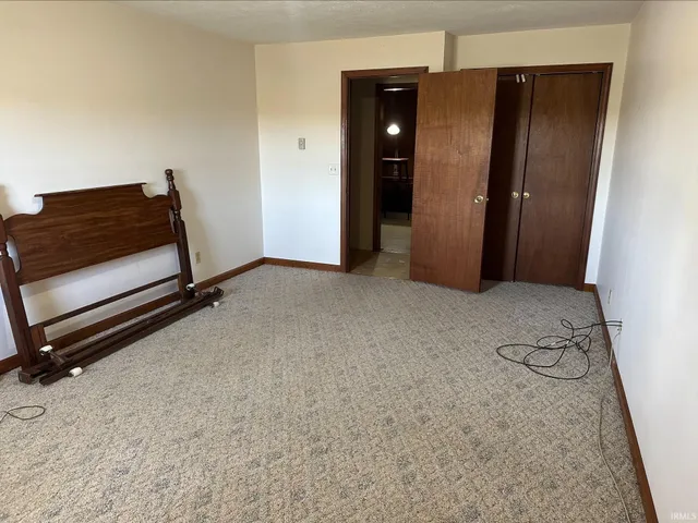 $220,000 | 12970 South 150 East, Galveston, IN 46932