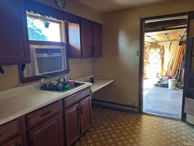 $220,000 | 12970 South 150 East, Galveston, IN 46932