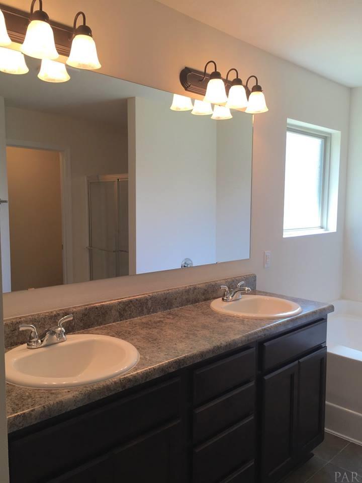 5735 Mill Stream Way Pace, FL 32571 - Photo 10 of 12
