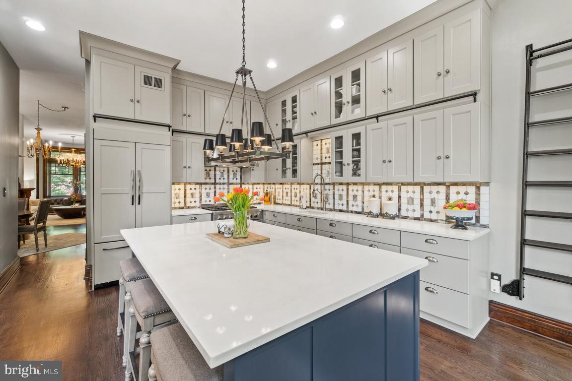 1512 P Street Northwest Washington, DC 20005 - Photo 13 of 50 Kitchen