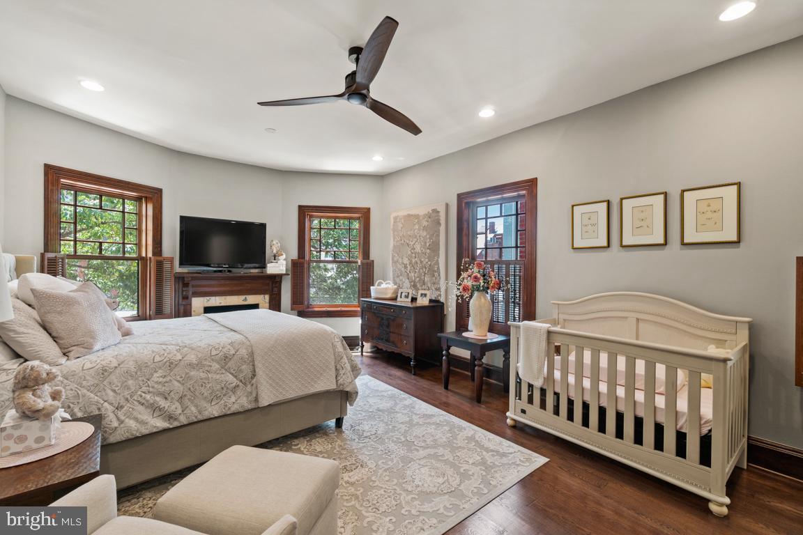 1512 P Street Northwest Washington, DC 20005 - Photo 20 of 50 Rear bedroom (second level)