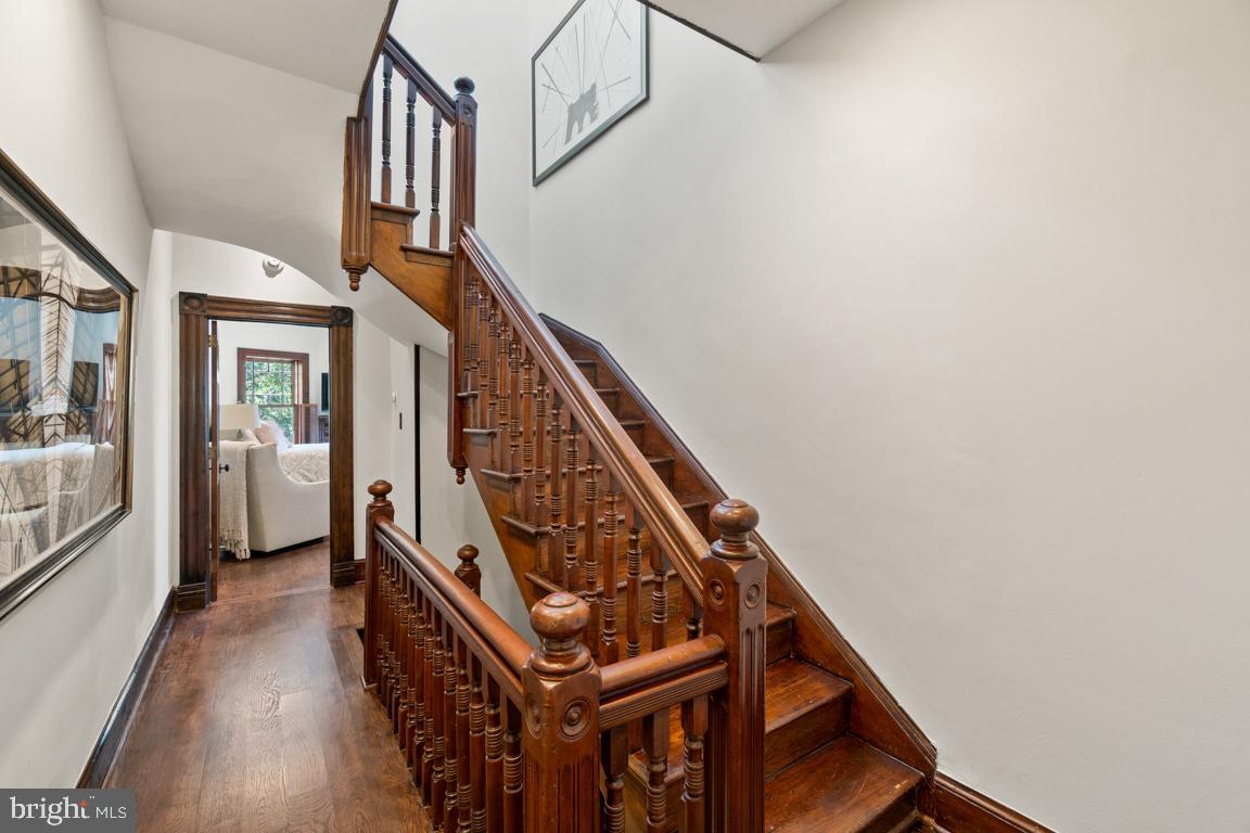 1512 P Street Northwest Washington, DC 20005 - Photo 29 of 50 Second level hallway / staircase