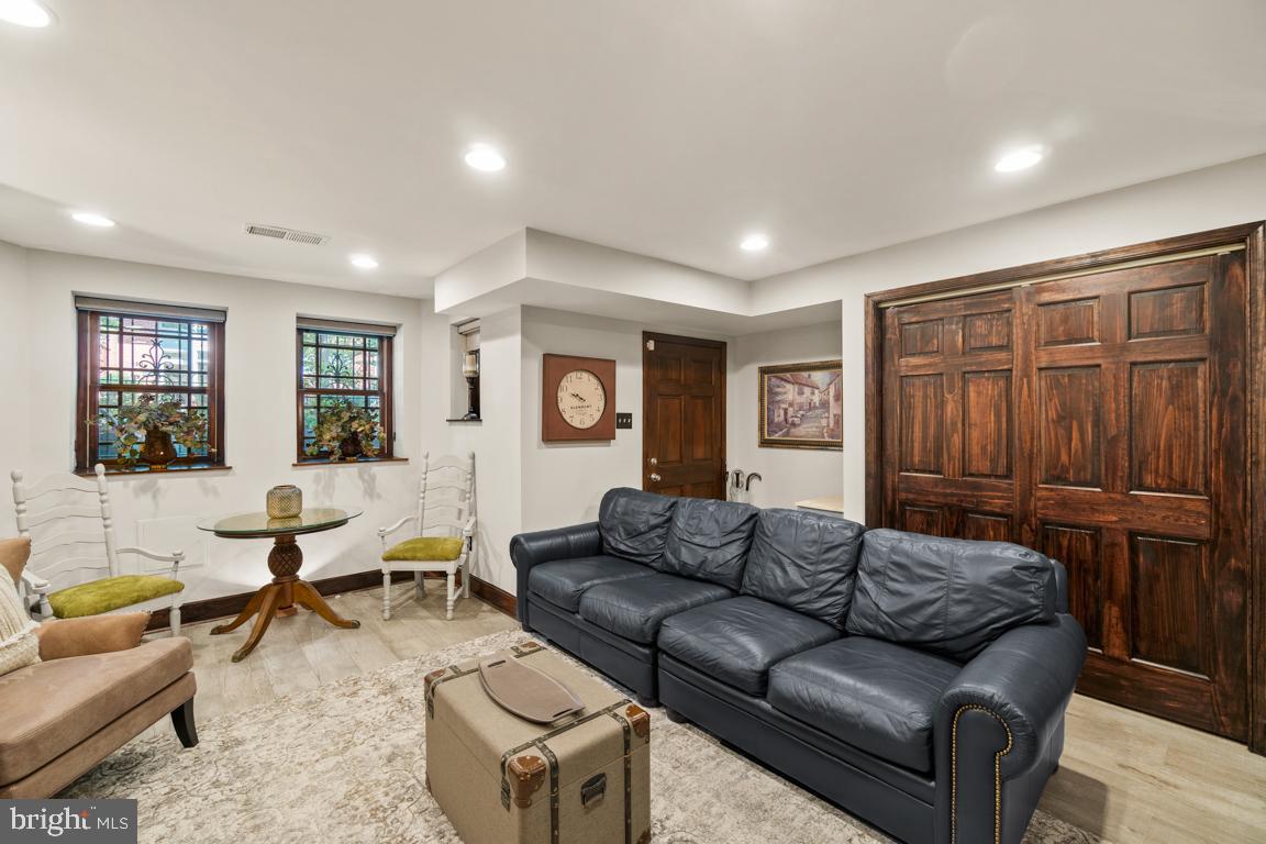 1512 P Street Northwest Washington, DC 20005 - Photo 38 of 50 Newly renovated in-law suite (lower level)