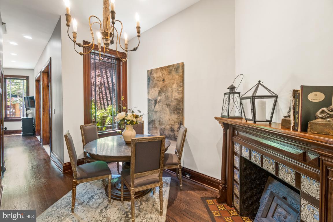 1512 P Street Northwest Washington, DC 20005 - Photo 9 of 50 Dining room