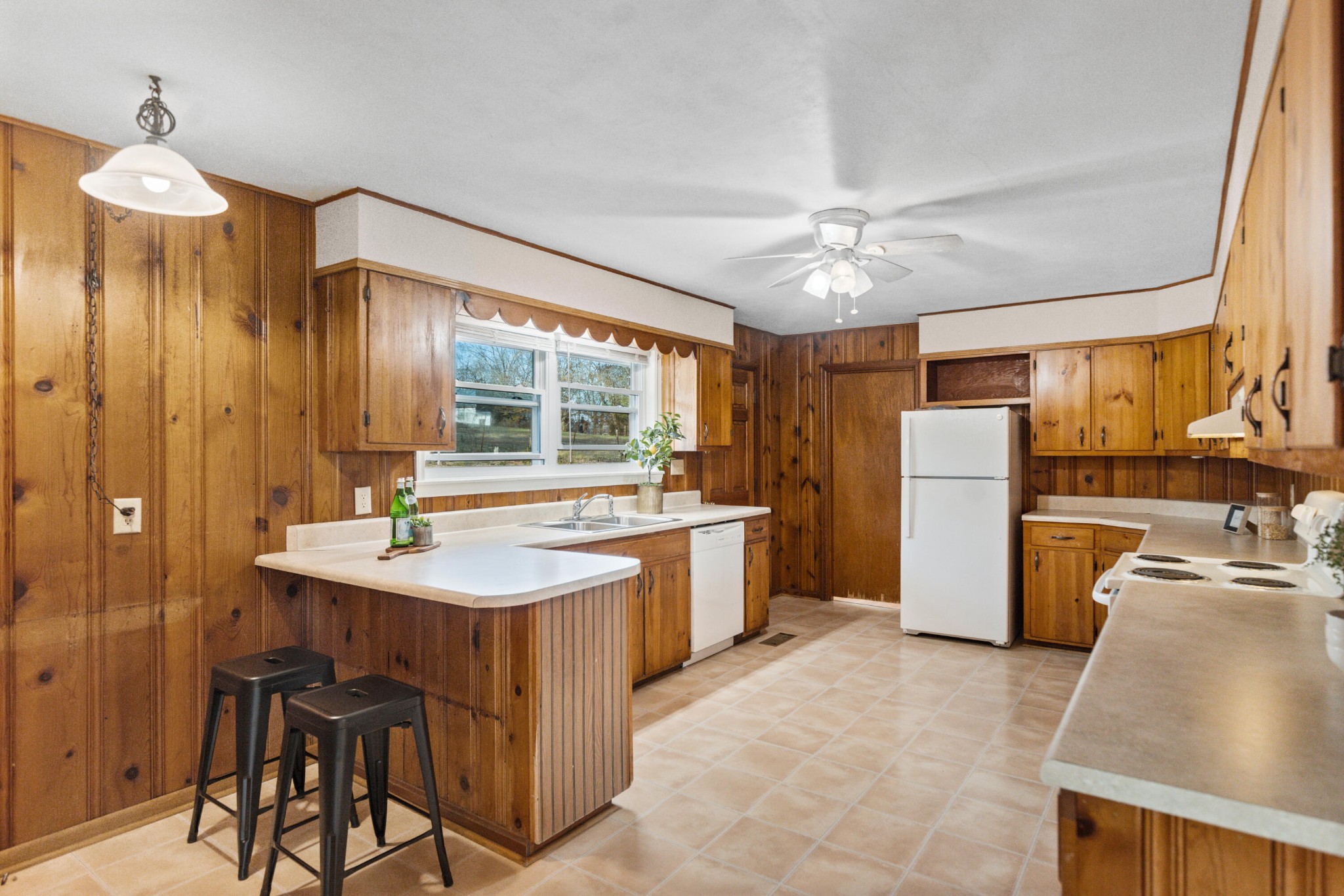 128 Scott Lane Northwest Charleston, TN 37310 - Photo 13 of 36