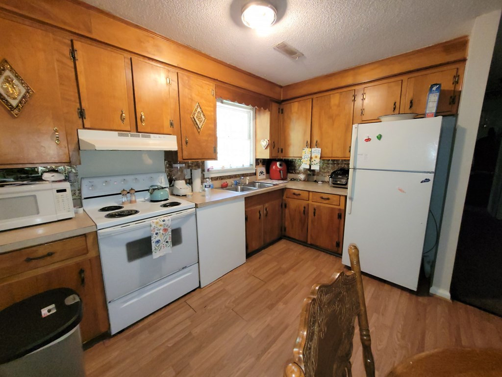 20 Baker Street Sumter, SC 29150 - Photo 5 of 10 Gallery Image 5