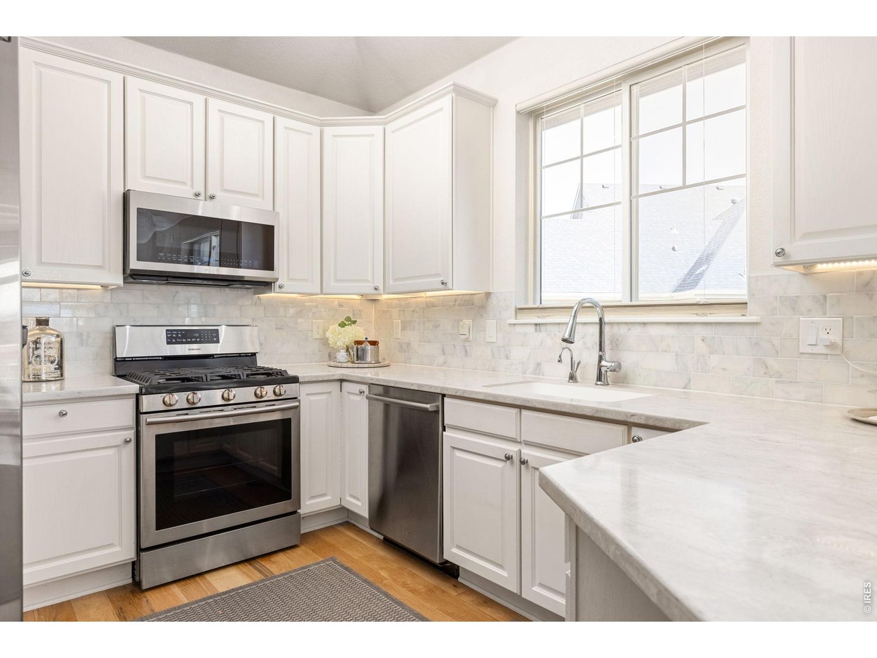 636 Wild Ridge Circle Lafayette, CO 80026 - Photo 11 of 40 Elegantly remodeled kitchen with a designer flair