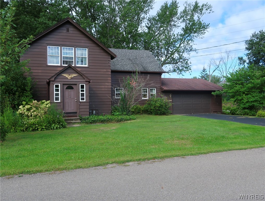 17015 Ontario Road Hanover, NY 14081 - Photo 2 of 50 Gallery Image 2