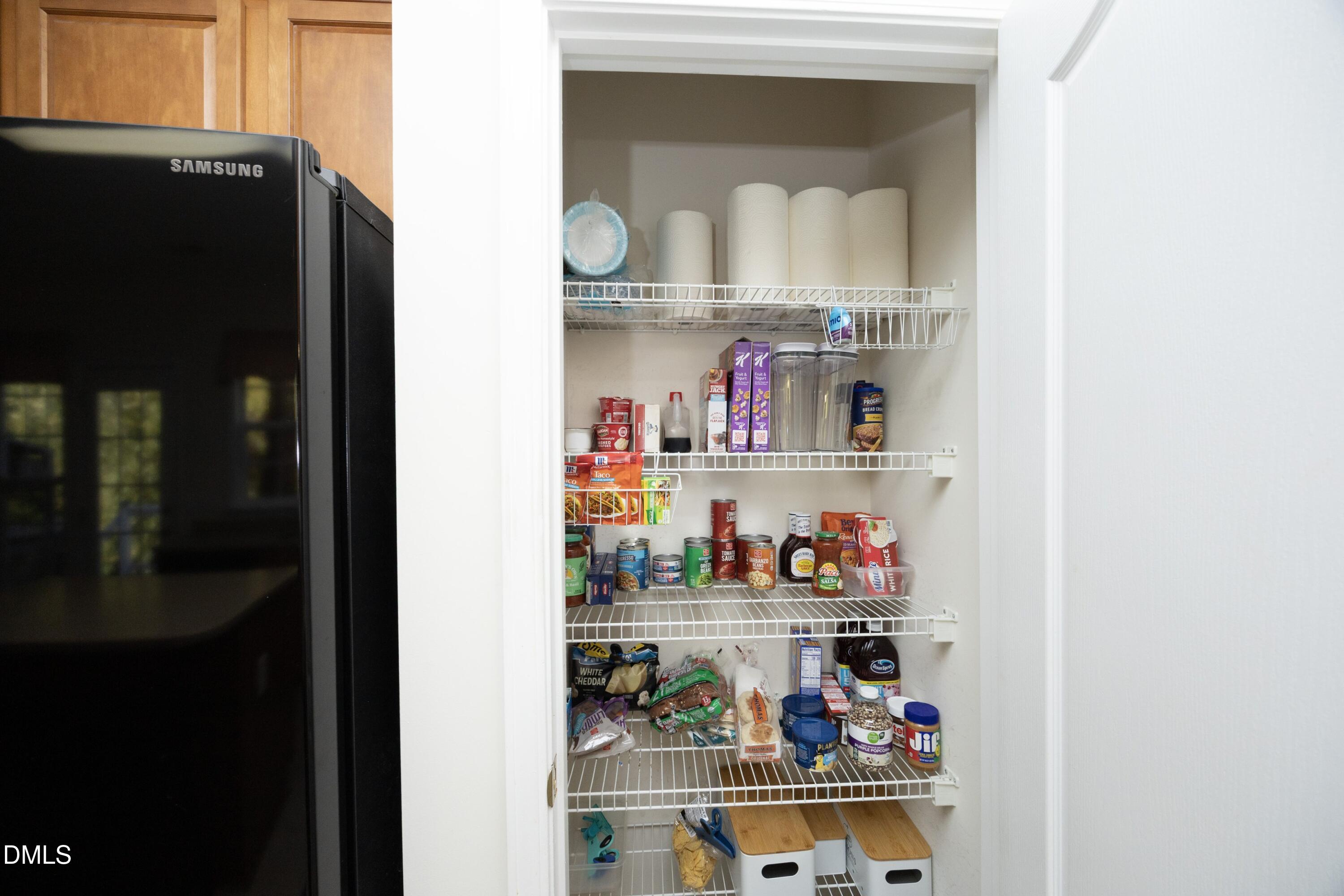 7537 Silver View Lane Raleigh, NC 27613 - Photo 17 of 50 16Pantry