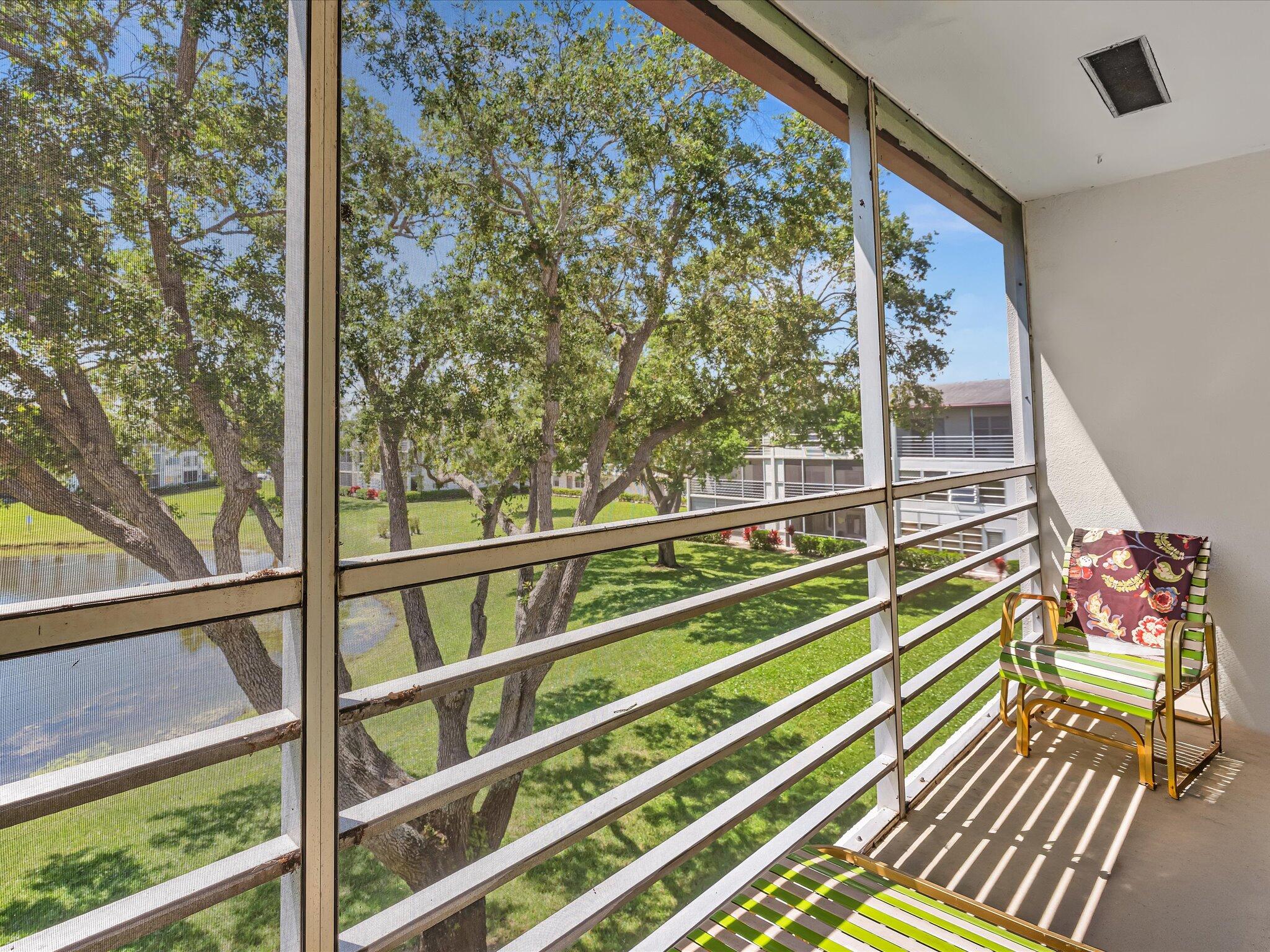 289 Fanshaw Drive, Unit G Boca Raton, FL 33434 - Photo 18 of 39 lake view