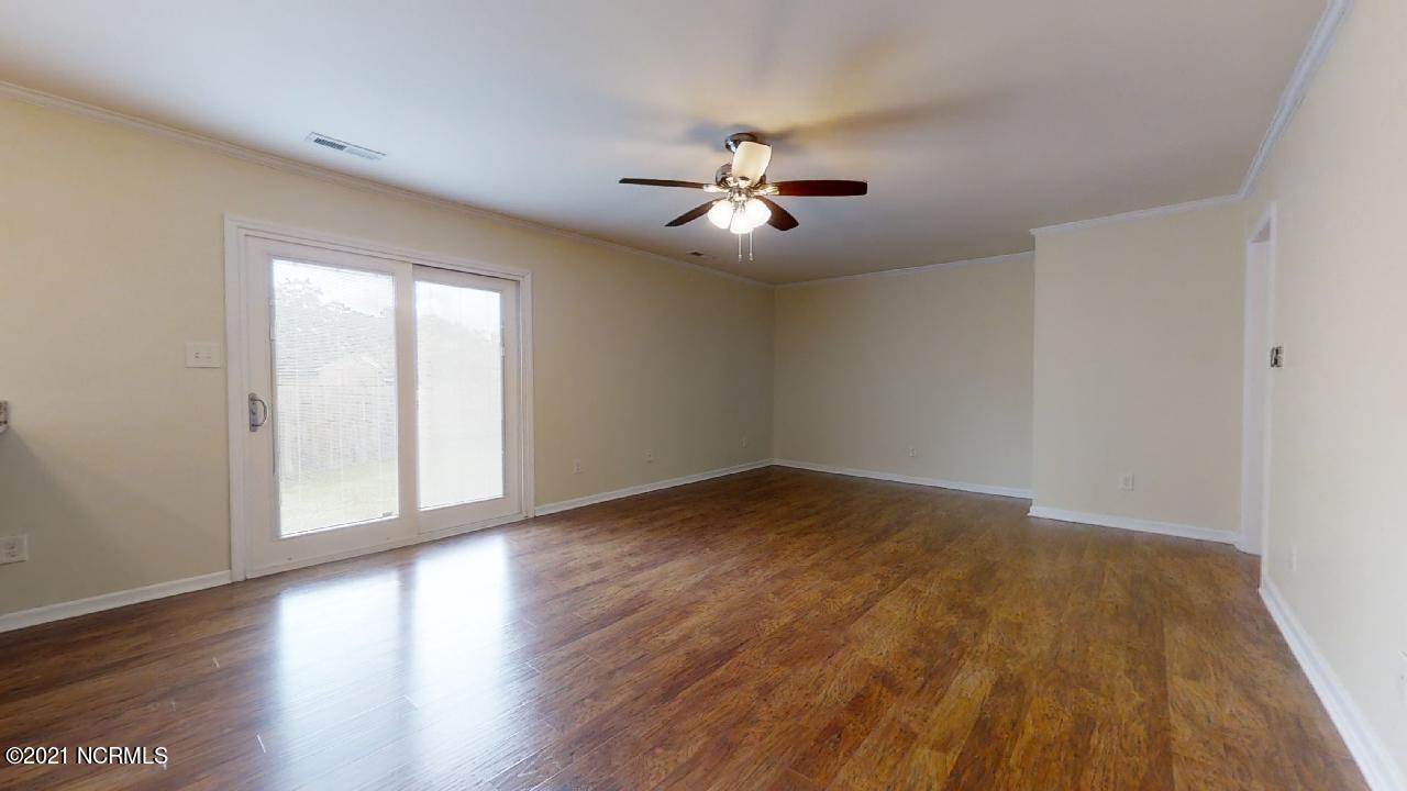 532 Raintree Circle Jacksonville, NC 28540 - Photo 19 of 47 532-Rain-tree-Cir-06022021_172245