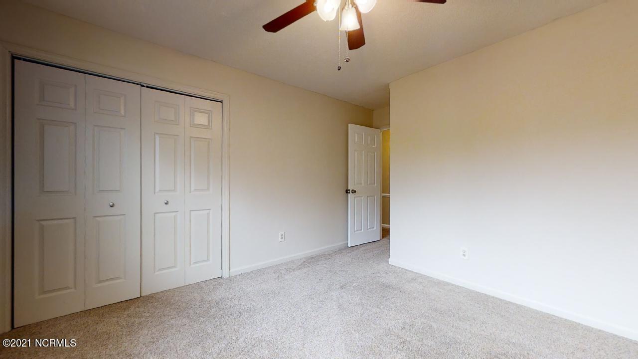 532 Raintree Circle Jacksonville, NC 28540 - Photo 33 of 47 532-Rain-tree-Cir-06022021_172726