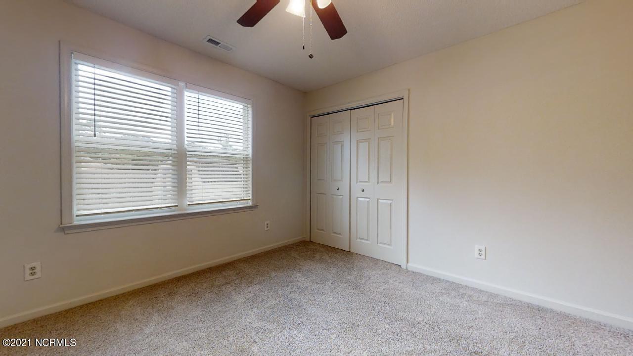 532 Raintree Circle Jacksonville, NC 28540 - Photo 34 of 47 532-Rain-tree-Cir-06022021_172742