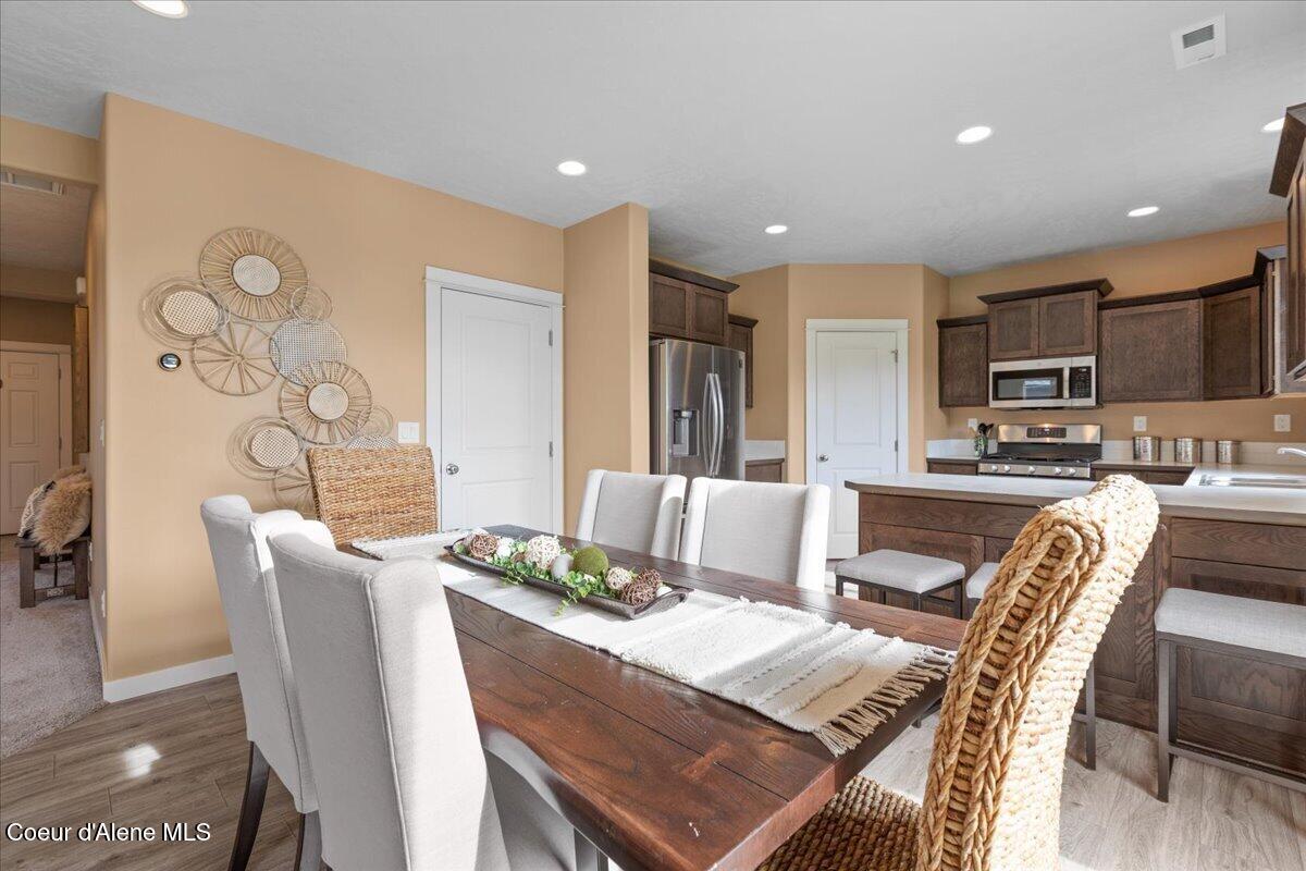 210 4th Street Dover, ID 83825 - Photo 25 of 70 25-Dining Room