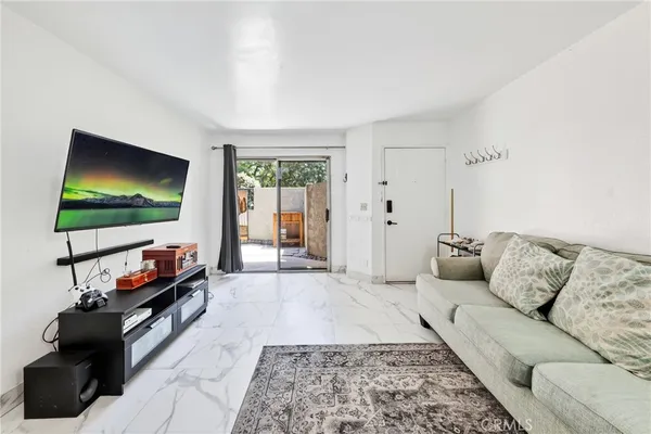 $428,888 | 4304 Walnut Street, Unit 11, Baldwin Park, CA 91706