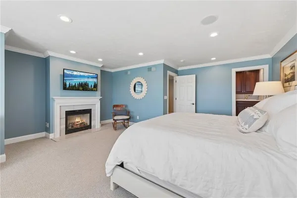 $985,000 | 1141 Lauralynn Drive, Latrobe, PA 15650