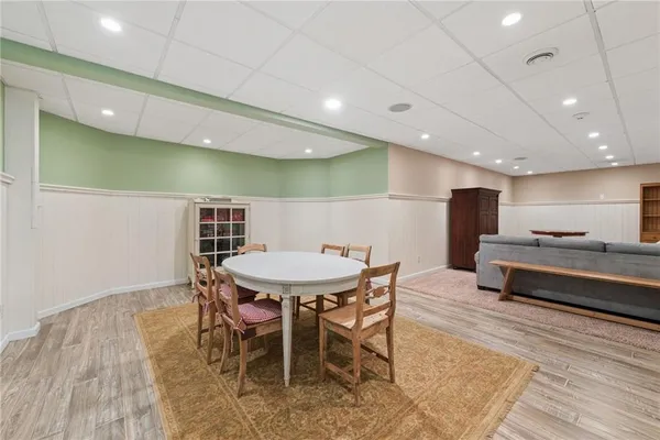 $985,000 | 1141 Lauralynn Drive, Latrobe, PA 15650