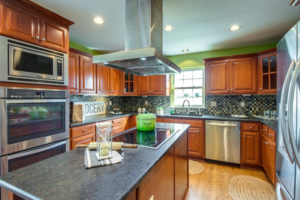 419 Buddy Road Burns, TN 37029 - Photo 8 of 30 Granite Countertops & Custom Tile Backsplash...