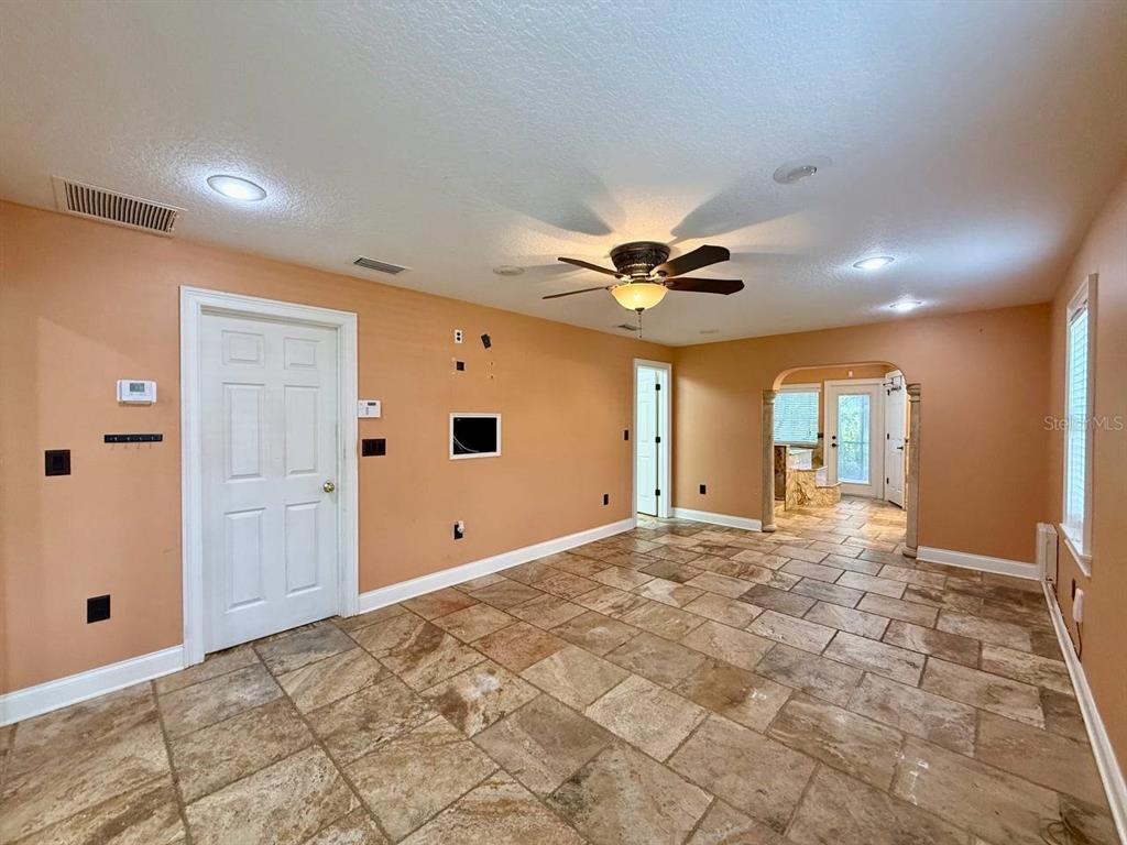 1103 Ballinger Road Lutz, FL 33548 - Photo 33 of 99 Gallery Image 33