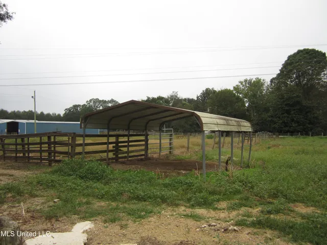 $599,000 | 1558 Highway 30, New Albany, MS 38652