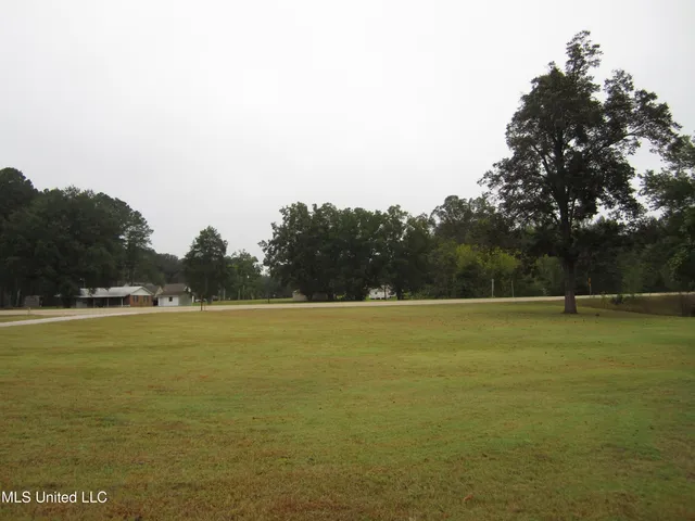 $599,000 | 1558 Highway 30, New Albany, MS 38652