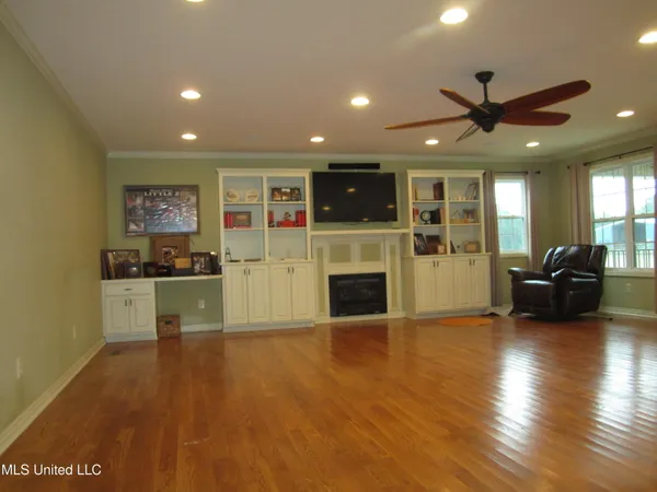 $375,000 | 1558 Highway 30, New Albany, MS 38652