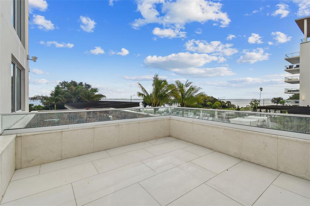 1020 Sunset Point Road, Unit 207 Clearwater, FL 33755 - Photo 61 of 64 Gallery Image 61