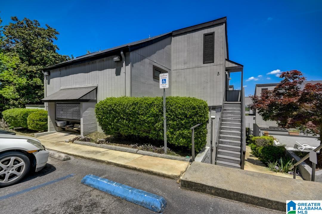 3350 Altamont Road South, Unit C6 Birmingham, AL 35205 - Photo 1 of 17 Gallery Image 1
