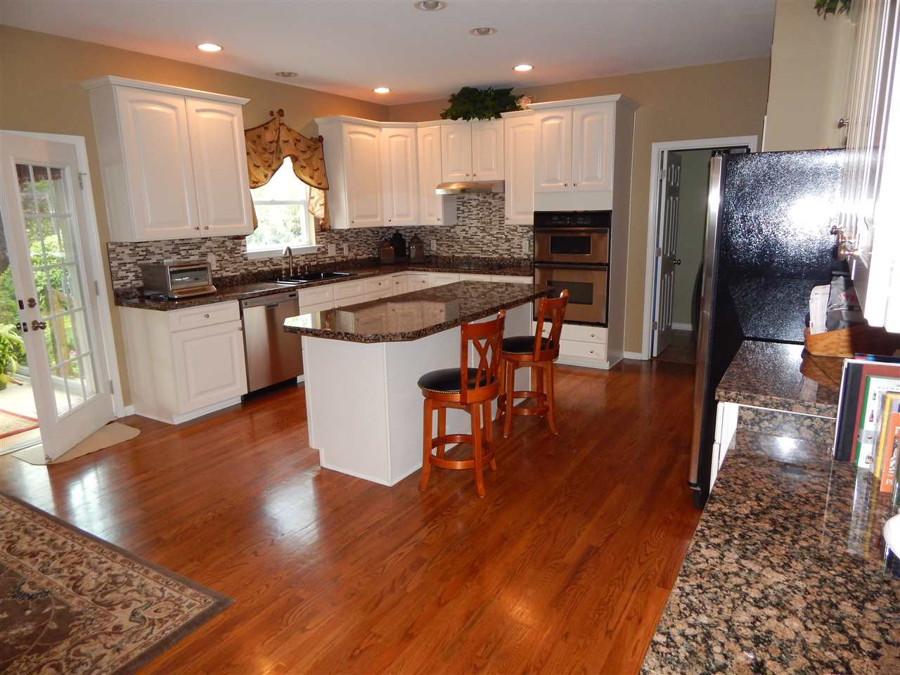 2001 Roland Glen Road Cary, NC 27519 - Photo 4 of 25 Photo 4