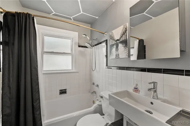 $215,000 | 370 Washington Avenue, Tonawanda, NY 14217