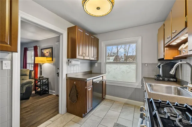 $215,000 | 370 Washington Avenue, Tonawanda, NY 14217