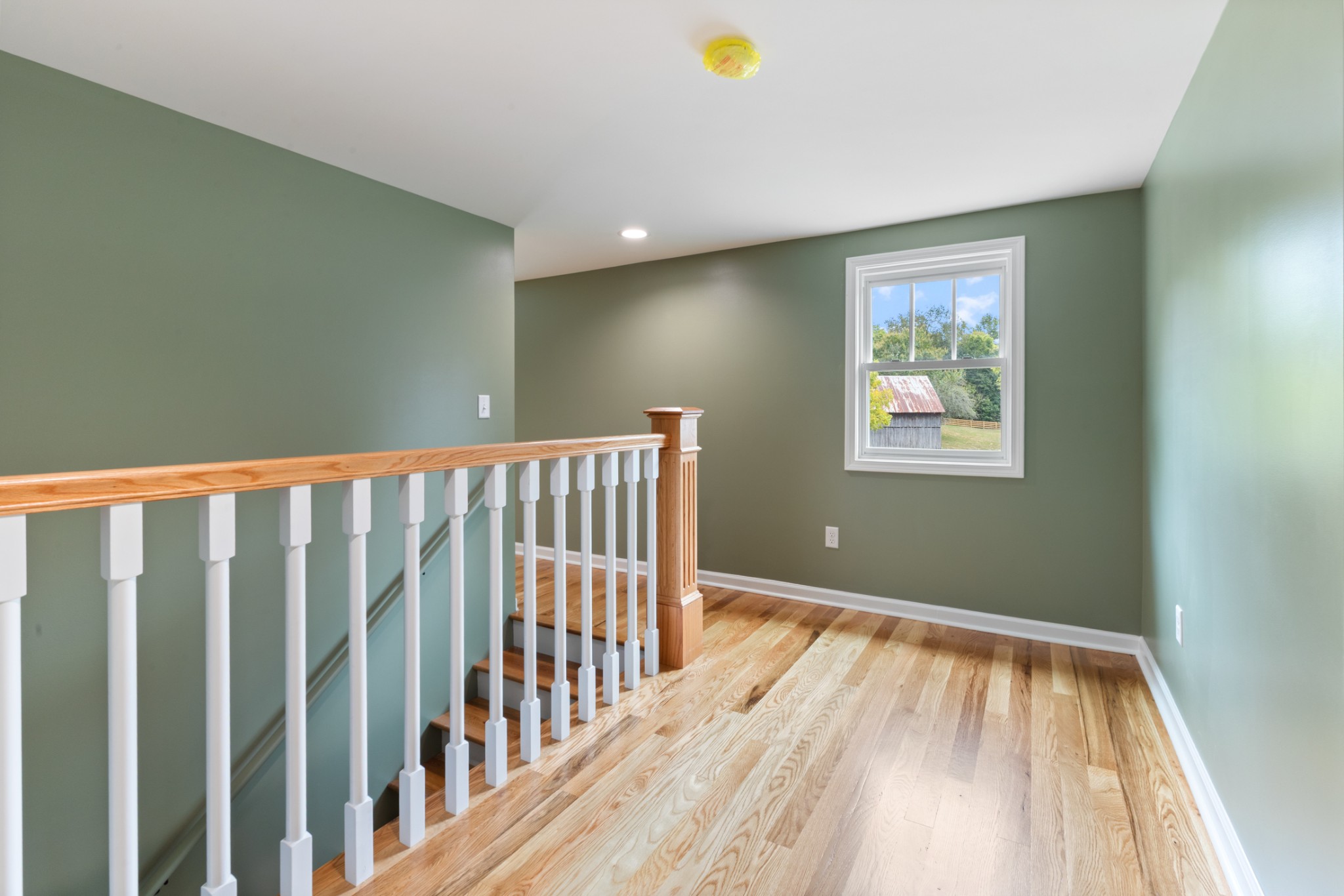 260 Old Highway 48 Charlotte, TN 37036 - Photo 23 of 71 a view of hallway with wooden floor