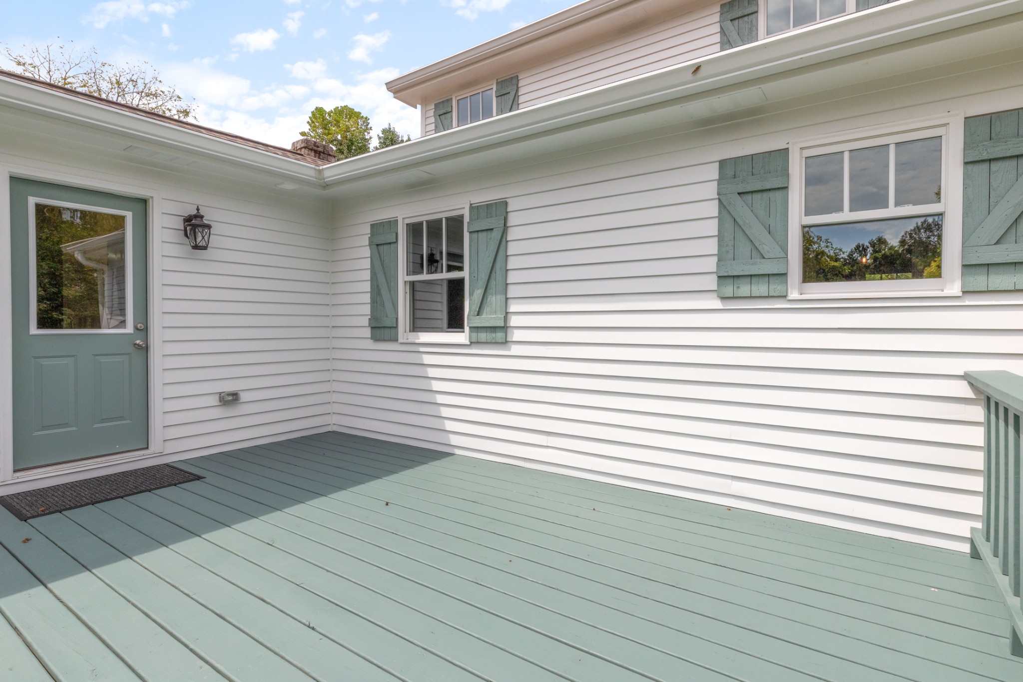 260 Old Highway 48 Charlotte, TN 37036 - Photo 42 of 71 a view of a house with wooden deck