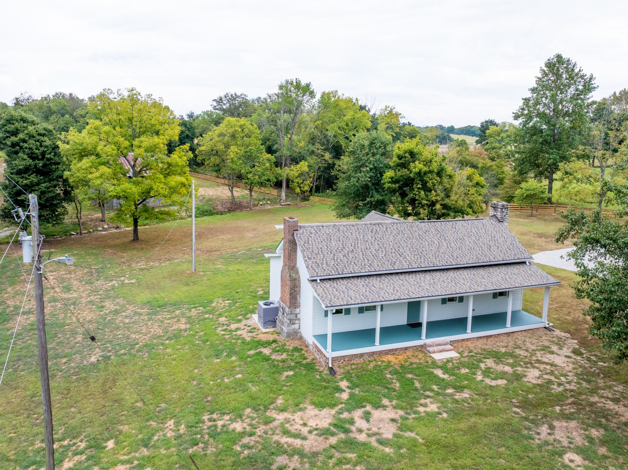 260 Old Highway 48 Charlotte, TN 37036 - Photo 55 of 71 a aerial view of a house with a yard and sitting area