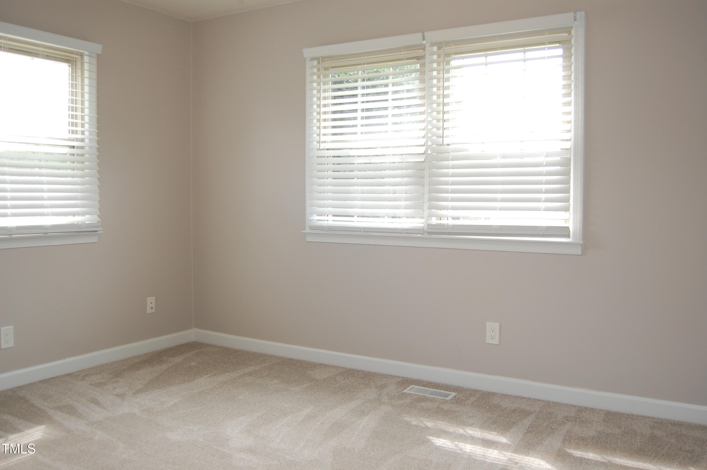 1418 Sherron Road Durham, NC 27703 - Photo 24 of 34 DSC_0341
