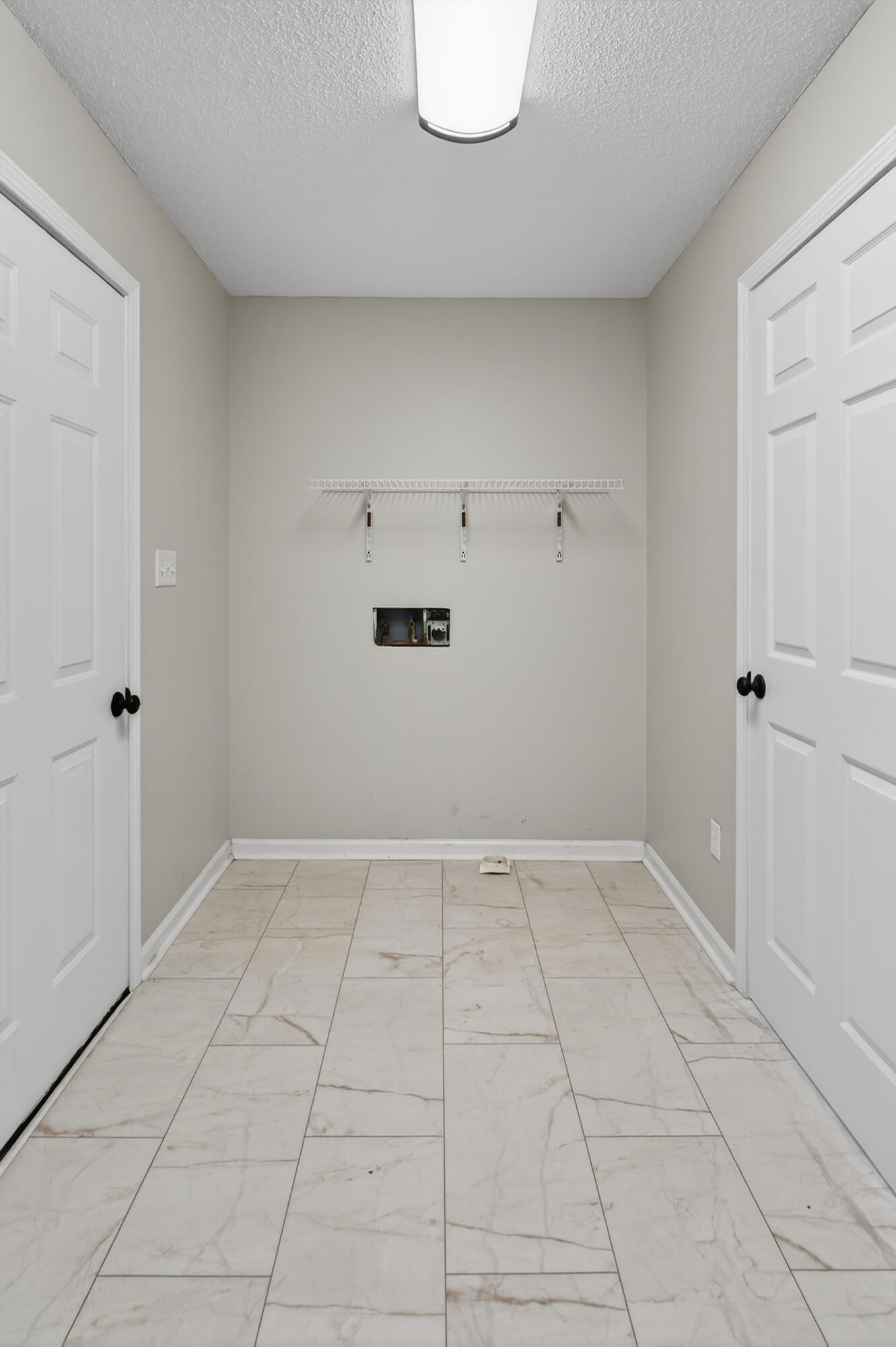 407-409 Walnut Road Boaz, KY 42027 - Photo 21 of 35 Laundry Room