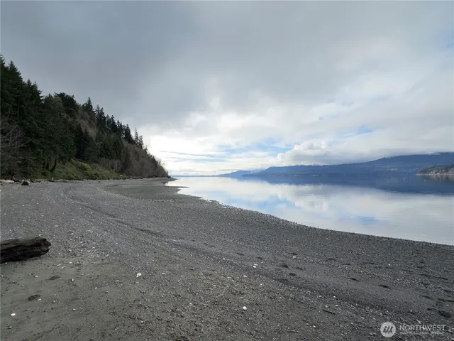 $460,000 | 376 Beach Drive, Quilcene, WA 98376