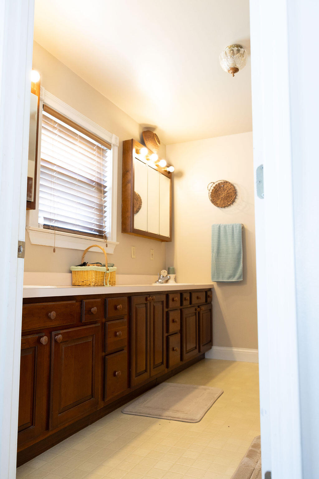 673 Crawford Bend Road Hillsboro, KY 41049 - Photo 10 of 32 Primary Bathroom